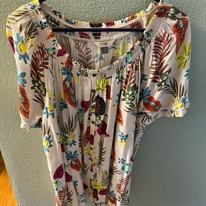 Short sleeve blouse